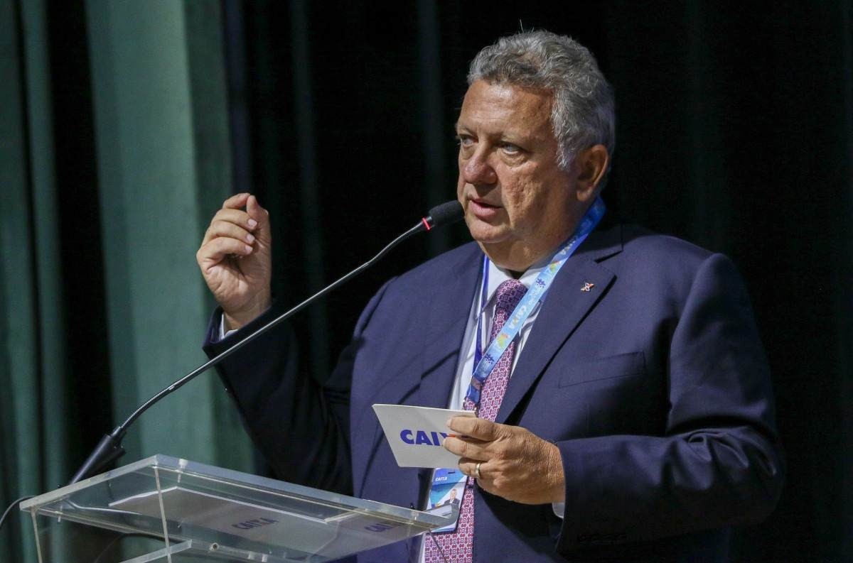 Caixa vai lançar linha de crédito voltado para baixa renda, diz Carlos Vieira