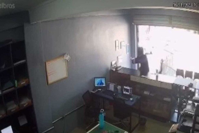 Vídeo mostra momento exato do crime - (crédito: Material cedido ao Correio) Vídeo mostra momento exato do crime - (crédito: Material cedido ao Correio)