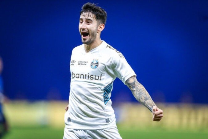 Villasanti é outro jogador do Grêmio convocado. O volante defenderá o Paraguai. Foto: Lucas Uebel/Grêmio FBPA