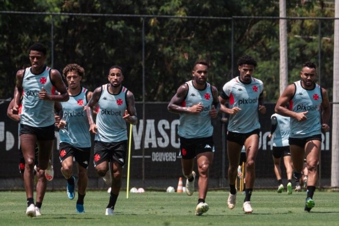 Vasco realiza primeira atividade no CT Moacyr Barbosa após dias de folga ao elenco -  (crédito: Leandro Amorim/Vasco)