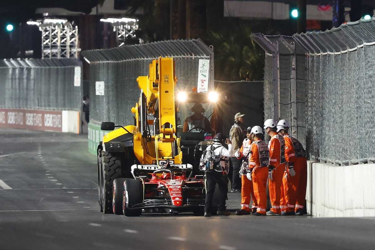 Tampa de bueiro se solta, atinge Ferrari e encerra treino da F-1 em Las Vegas