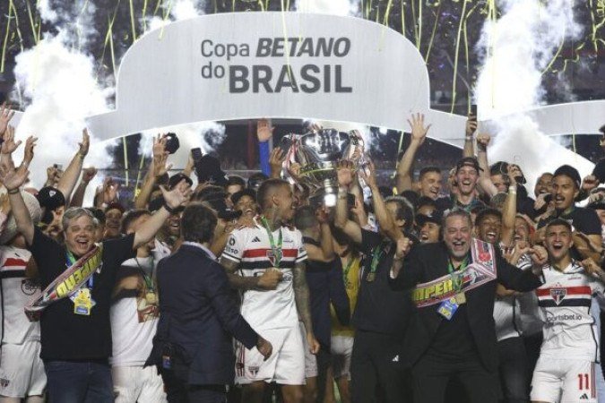 O São Paulo, que seria beneficiado por esse fator, já tem a vaga assegurada justamente por ter chegado ao título da Copa do Brasil de 2023. - Foto: Rubens Chiri/saopaulofc.net