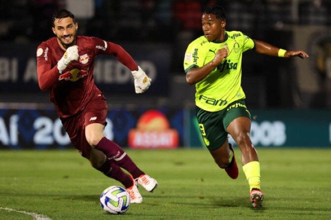 Como os times classificados para a Libertadores também asseguram lugar na Copa do Brasil, Palmeiras e Bragantino devem abrir duas novas vagas por intermédio do Paulistão. Elas iriam para Botafogo-SP e Corinthians, times que aparecem em seguida na classificação final do Paulista. - Foto: Cesar Greco/Palmeiras