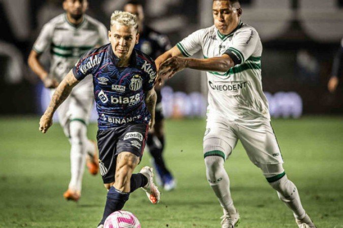 Para isso, o Peixe precisa terminar o Brasileirão na sétima colocação (logo atrás do G6) ou em oitavo ou nono (desde que São Paulo e Fluminense apareçam na frente do Peixe). - Foto: Raul Baretta/ Santos FC