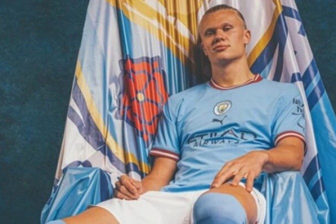 Atualmente, Haaland é uma das principais peças do técnico Guardiola no Manchester City.  Divulgação / ManCity