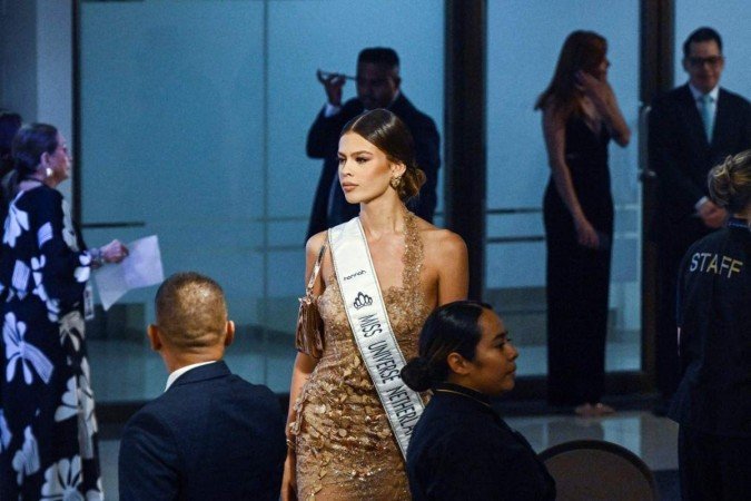 Rikkie Valerie Kolle, Miss Universo Holanda 2023, participa da 72ª edição do Miss Concurso Universo - (crédito: Marvin RECINOS / AFP) Rikkie Valerie Kolle, Miss Universo Holanda 2023, participa da 72ª edição do Miss Concurso Universo - (crédito: Marvin RECINOS / AFP)