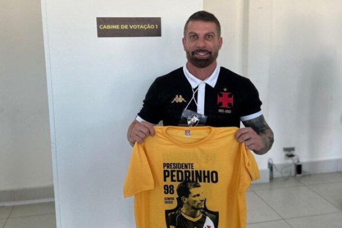 Pedrinho, recém-eleito presidente do Vasco, foi companheiro da dupla no Vasco vice-campeão mundial e deu detalhes da tumultuada relação entre os dois. - Foto: Reprodução/Redes sociais
