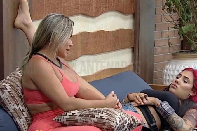 Kally Fonseca revela segredo de Lucas Souza para Alicia X - (crédito: Reprodução Playplus) Kally Fonseca revela segredo de Lucas Souza para Alicia X - (crédito: Reprodução Playplus)
