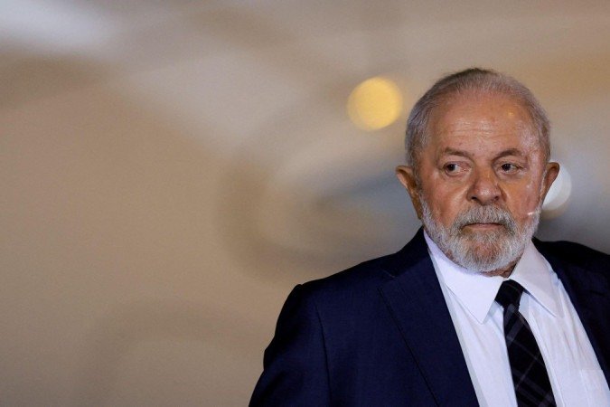 Politicamente, Lula é considerado um político de esquerda que defende a atuação do Estado para induzir o crescimento econômico - (crédito: Reuters) Politicamente, Lula é considerado um político de esquerda que defende a atuação do Estado para induzir o crescimento econômico - (crédito: Reuters)