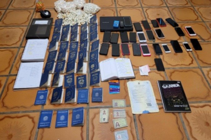 Força Tática localiza imóvel com 34 pessoas que atuavam como 