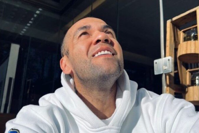Daniel Alves, 40, responde pelo estupro de uma mulher de 23 anos em boate de Barcelona no fim de dezembro de 2022. - Foto: Reprodução/Instagram