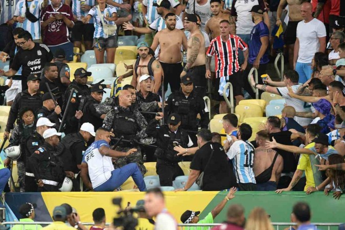 Seleção Brasileira corre risco de punição pela Fifa -  (crédito: Foto: Carl de Souza/AFP via Getty Images)