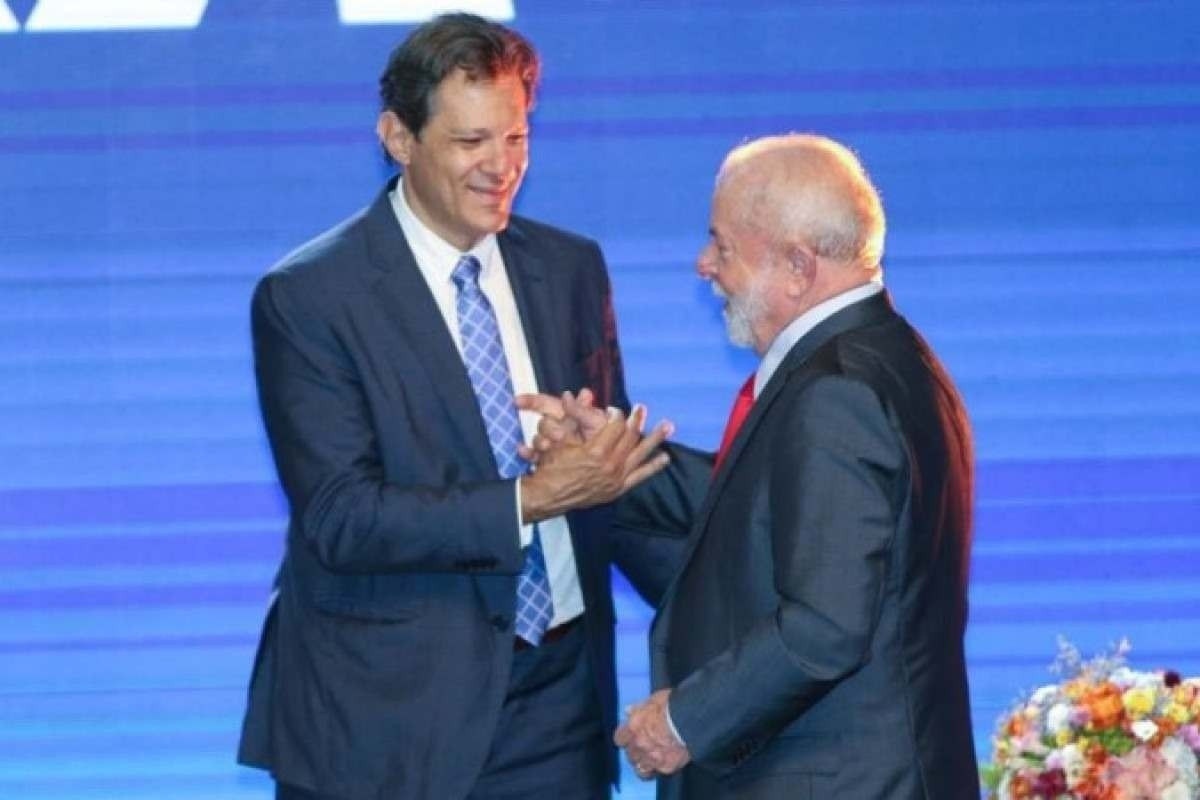 Lula diz que Haddad merece dois prêmios Nobel de Economia