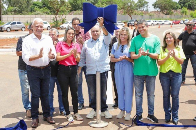 Governador Ibaneis Rocha inaugura asfalto e ciclovia da VC-361 no Gama - (crédito: Renato Alves/Agência Brasília) Governador Ibaneis Rocha inaugura asfalto e ciclovia da VC-361 no Gama - (crédito: Renato Alves/Agência Brasília)