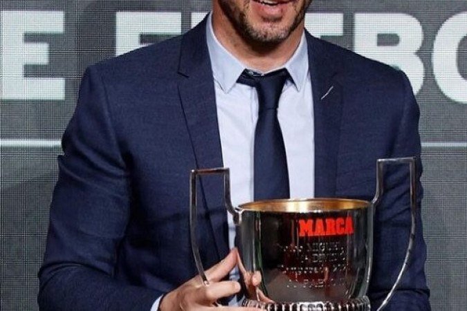 Segundo o jornal El Español, Simeone recebe 26 milhões de euros por ano no clube da capital espanhola. Foto: Divulgação/Instagram