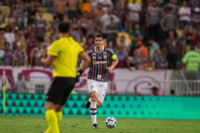 NINO: Correto na marcação, cumpriu bem a sua função na defesa e teve uma atuação segura. NOTA: 6,0. Foto: Marcelo Gonçalves/FFC