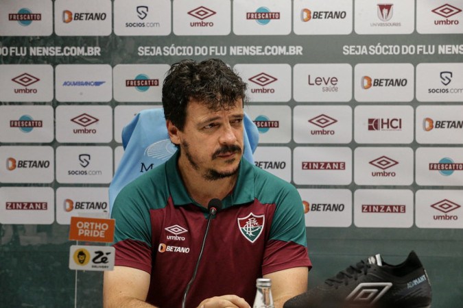 Diniz diz que Fluminense está levado a sério o Brasileirão e citou o planejamento para o Mundial  -  (crédito:  Lucas Mercon)