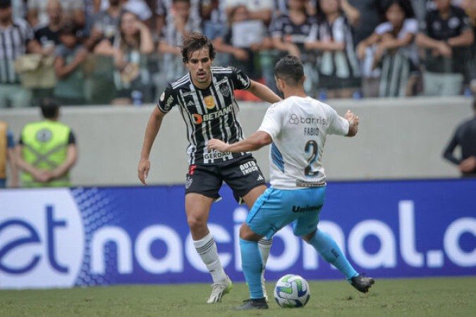 IGOR GOMES - Apareceu com qualidade nas bolas paradas e formou uma boa dupla com Arana pela esquerda. Saiu para entrada de Rubens no 2º tempo - NOTA 7,0  - Foto: Pedro Souza / Atlético