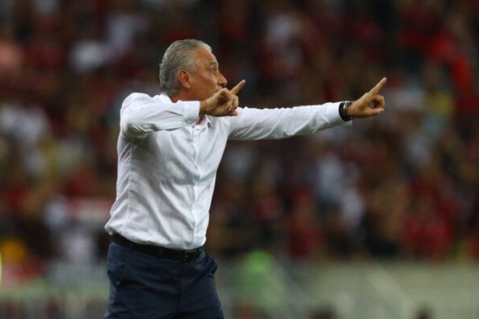 TÉCNICO: TITE  - Repetiu a escalação e, mais uma vez, montou muito bem o time. O Flamengo com ele é outro. Acerta em cheio ao liberar Cebolinha. Até a ideia de colocar Bruno Henrique pela direita do ataque funciona - NOTA 8,5 - Foto: Gilvan de Souza/ CRF 