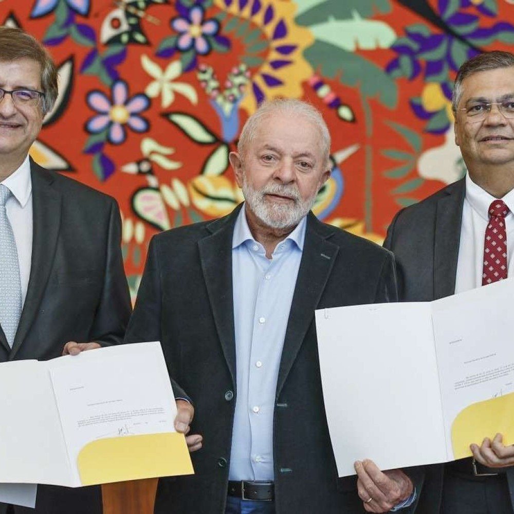 STF é a nova missão de Lula para Dino