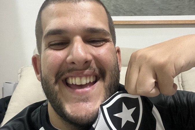 Pedro Certezas usa redes sociais para criticar o Botafogo  -  (crédito: Foto: Reprodução / Twitter)