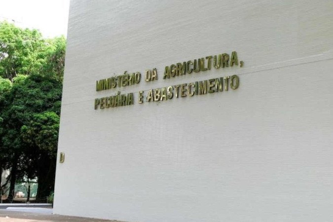 Ministério da Agricultura abre seleção para técnico de laborátorio 