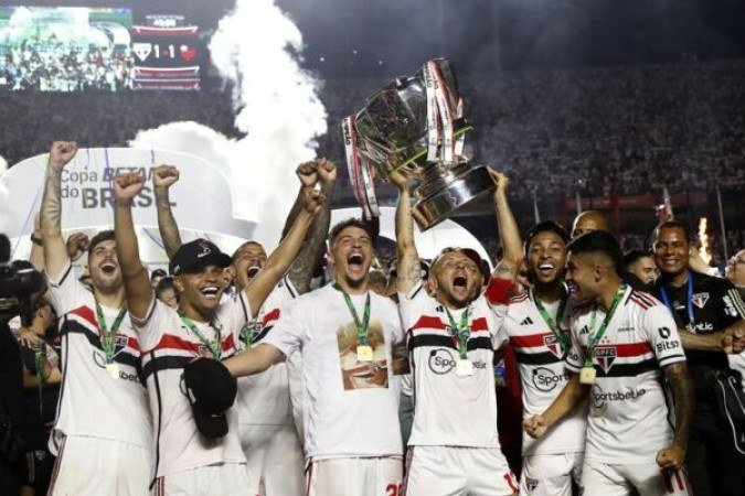 São Paulo (Brasil) - classificado por ser campeão da Copa do Brasil. Foto: Rubens Chiri / saopaulofc.net