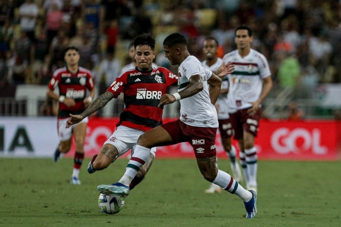 Flamengo e Fluminense empataram por 1 a 1, mas cânticos homofóbicos foram denunciados por grupo -  (crédito: - Foto: Lucas Merçon/Fluminense)