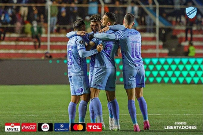 Bolívar (Bolívia) - classificado por ser melhor colocado na tabela geral da temporada. Foto: Divulgação/Club Bolivar 