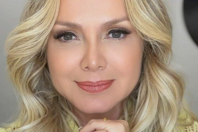 Eliana no último dia 22 de novembro completou seus 51 anos. Ela também fez uma reflexão acentuada com a nova fase da vida pessoal pós-cinquentenário. - (crédito: Reprodução/Instagram) Eliana no último dia 22 de novembro completou seus 51 anos. Ela também fez uma reflexão acentuada com a nova fase da vida pessoal pós-cinquentenário. - (crédito: Reprodução/Instagram)