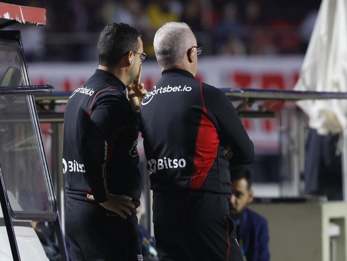 Dorival relembra desfalques após empate do São Paulo: ‘Não é fácil’