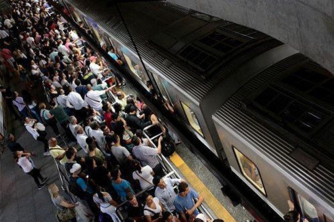 Linhas do metrô de SP geridas pelo setor público terão funcionamento reduzido nesta terça-feira (28) - (crédito: Getty Images) Linhas do metrô de SP geridas pelo setor público terão funcionamento reduzido nesta terça-feira (28) - (crédito: Getty Images)