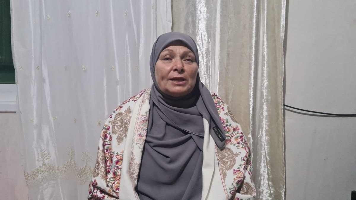 Hanan El Bargouti, 59 anos, libertada ap&oacute;s dois meses na pris&atilde;o