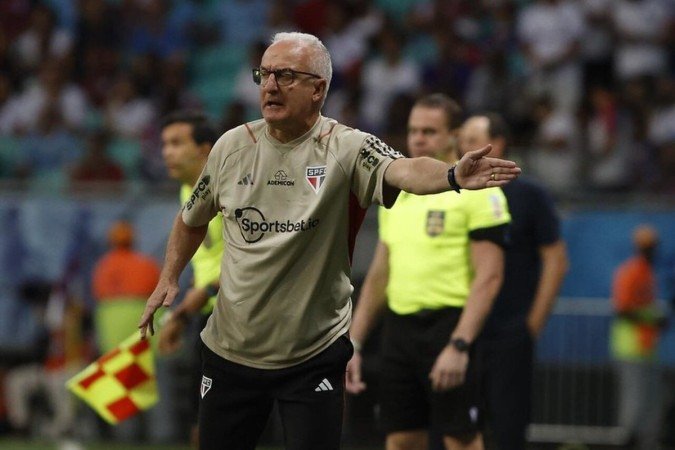 Dorival promete São Paulo empenhado até o fim do Brasileirão -  (crédito: Jogada10)