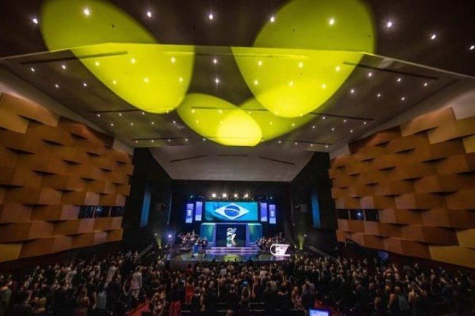 Evento que premia os melhores do ano no esporte olímpico brasileiro será realizado na Cidade das Artes, no Rio, no dia 15 de dezembro
- (crédito: Jonne Roriz/COB) Evento que premia os melhores do ano no esporte olímpico brasileiro será realizado na Cidade das Artes, no Rio, no dia 15 de dezembro
- (crédito: Jonne Roriz/COB)