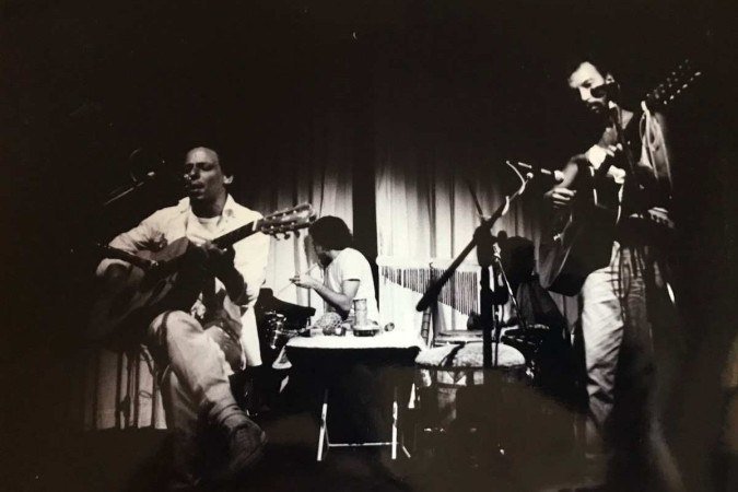 Renato Matos: livro Rolla Pedra Arte   Utopia sob nuvens de chumbos traz entrevistas e ensaios