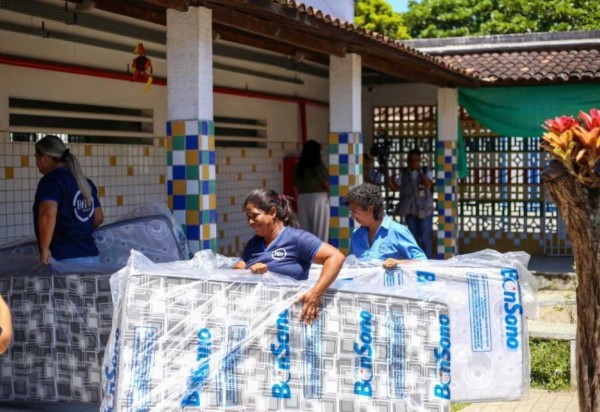 Moradores foram realocados para abrigos provisórios em escolas públicas de Maceió -  (crédito: Thony Nunes/Ascom Semed)
