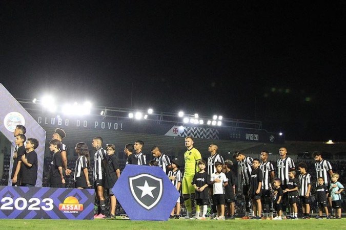 Botafogo vê vaga à fase de grupos da Libertadores ameaçada após vitória do Grêmio -  (crédito:  Vitor_Silva)