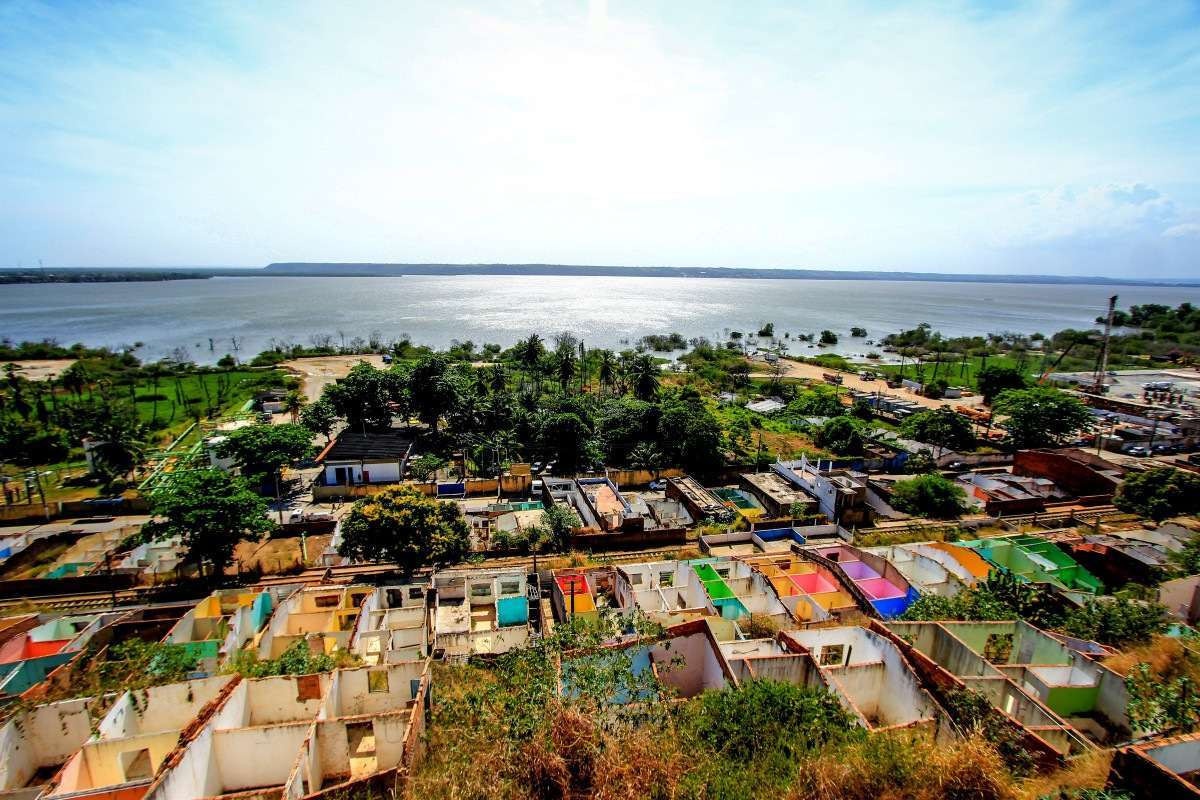 Mina em Maceió: área de risco ampliada tira mais gente de casa