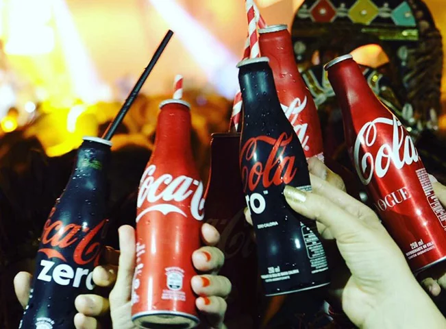 Você conhece a história da Coca-Cola, o refrigerante mais consumido do mundo? A gente conta.  -  (crédito: - Divulgação/Coca-Cola Brasil)