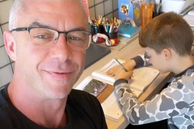 Justiça determina se ex de Ana Hickmann poderá se encontrar com filho - (crédito: Observatorio dos Famosos) Justiça determina se ex de Ana Hickmann poderá se encontrar com filho - (crédito: Observatorio dos Famosos)