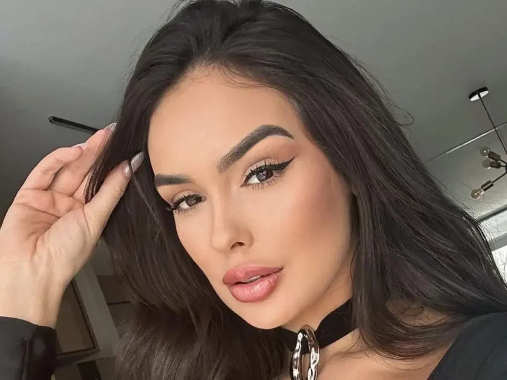 Ex-BBB Larissa Santos assume namoro com Guilherme Rocha -  (crédito: Observatorio dos Famosos)