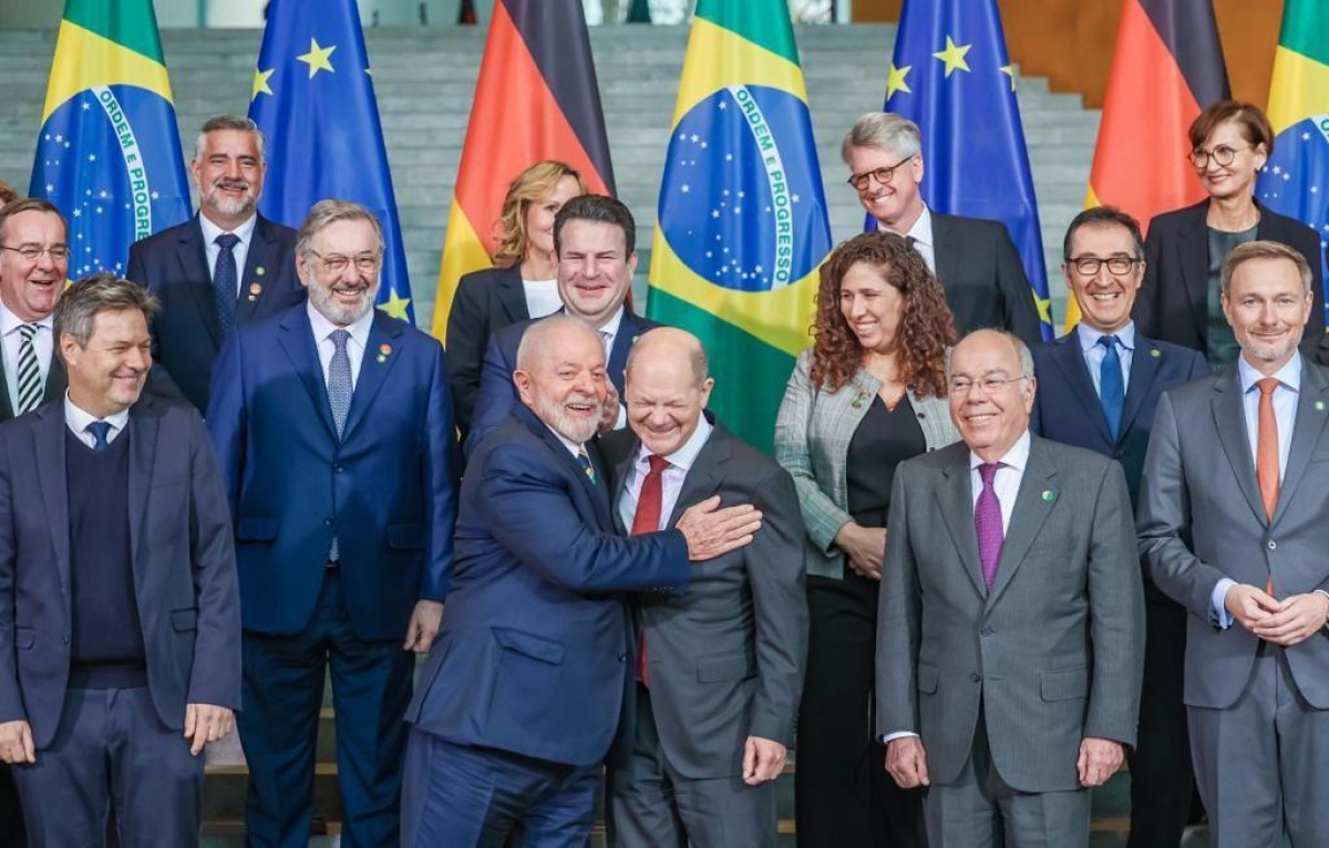 Presidente da bancada da bala apresenta projeto que redefine domicílio  eleitoral