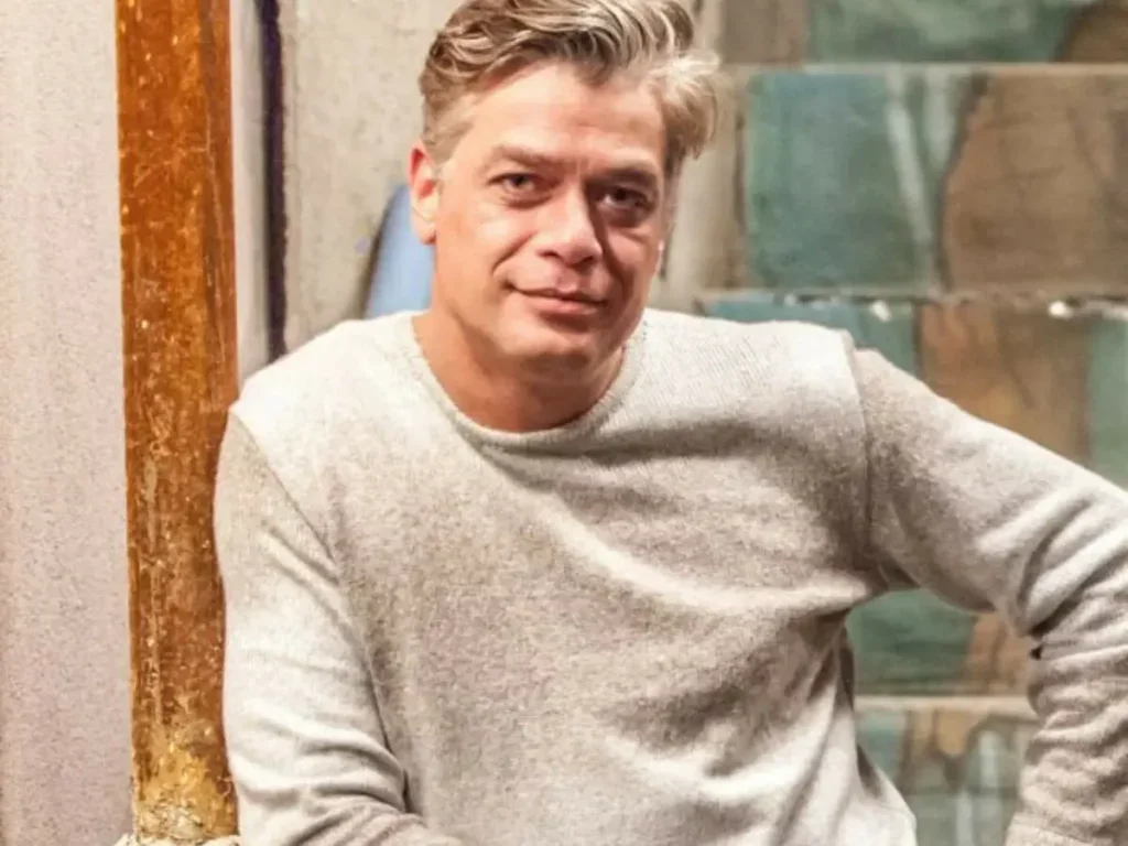 Fábio Assunção celebra 1º ano de faculdade: 