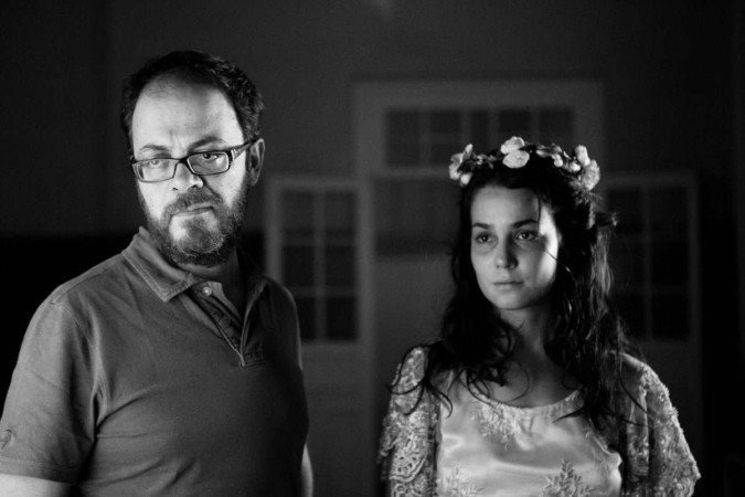 Fernanda Marques e o diretor André Ristum, nos bastidores do filme que abrirá o Festival de Brasília - (crédito: Marina de Almeida Prado/ Divulgação) Fernanda Marques e o diretor André Ristum, nos bastidores do filme que abrirá o Festival de Brasília - (crédito: Marina de Almeida Prado/ Divulgação)