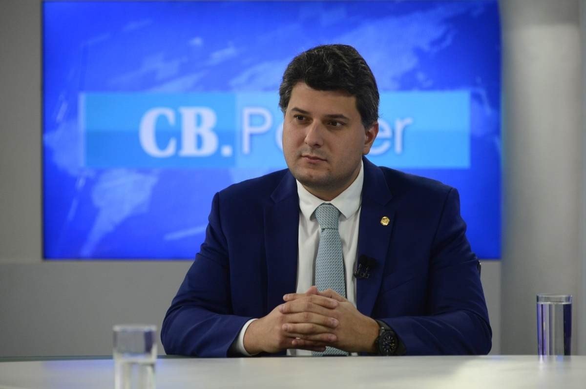 Eduardo Pedrosa afirma que concessão pode reduzir tarifa de ônibus