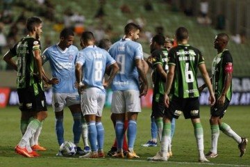 As ameaças ocorreram após a derrota do time para o América-MG -  (crédito: Felipe Oliveira/EC Bahia)