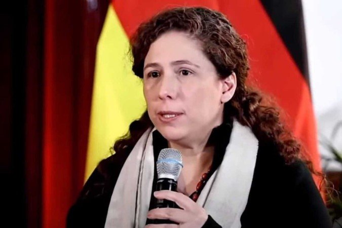 Esther Dweck, ministra da Gestão e da Inovação em Serviços Públicos, no programa 'Conversa com o Presidente' em 5 de dezembro de 2023