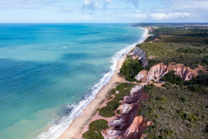 Sul da Bahia tem paisagens naturais paradisíacas (Imagem: lucianospagnolribeiro | Shutterstock) - (crédito: EdiCase) Sul da Bahia tem paisagens naturais paradisíacas (Imagem: lucianospagnolribeiro | Shutterstock) - (crédito: EdiCase)