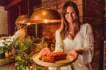 Adriana Chagas desenvolveu receitas de bolos e tortas funcionais -  (crédito: Fotos: Divulgação/Luara Baggi)